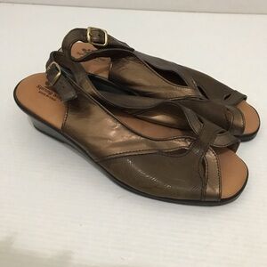 New Spring Step Women's Bronze Sandals Size 40